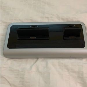 iPad and iPod charger